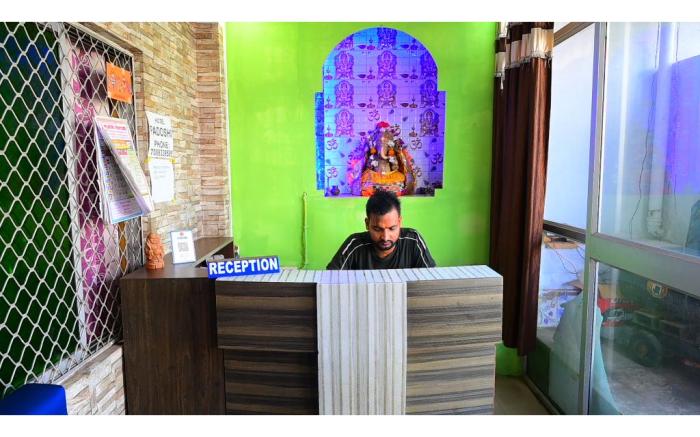 DhamStay Hotel Padoshi Near Sea Beach Puri