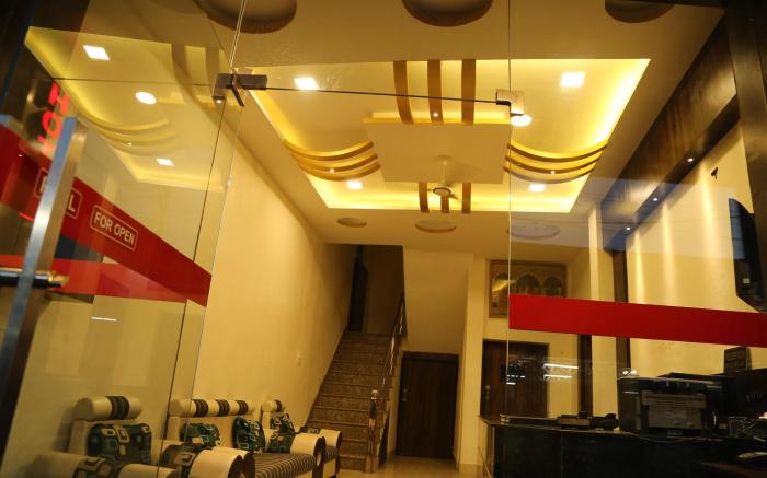 Hotel Krishna Palace