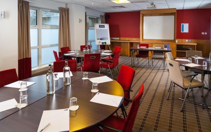 Holiday Inn Express Swindon West By IHG
