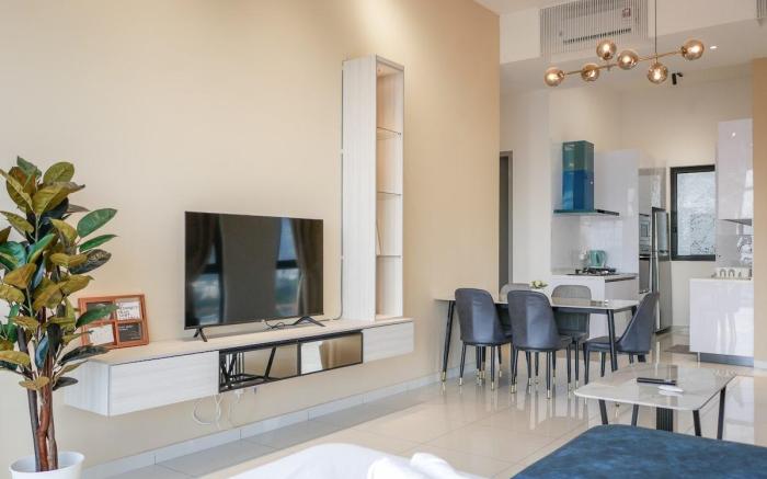 Beacon Executive Suite_George Town View_2Bed2Bath