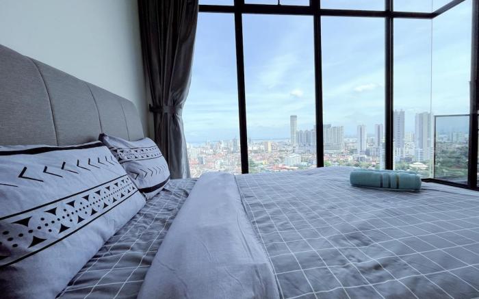 Beacon Suite_GeorgeTown Komtar View_2Bed2Bath