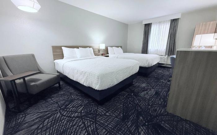 Clarion Pointe