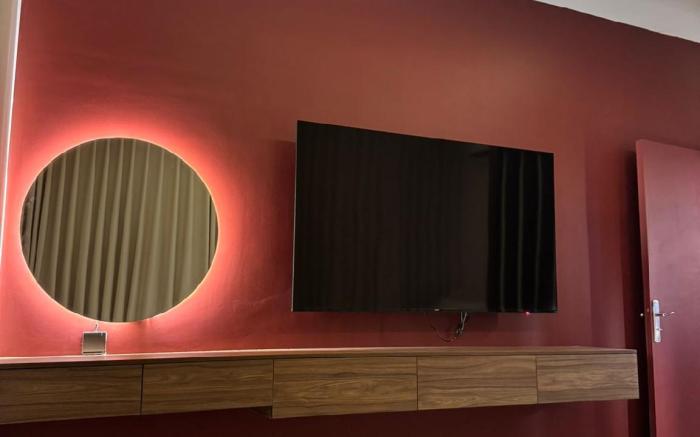 Red Key Apartment
