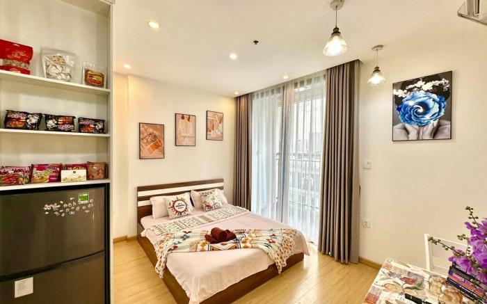 Full Amenities, Central Location Next To Marriott