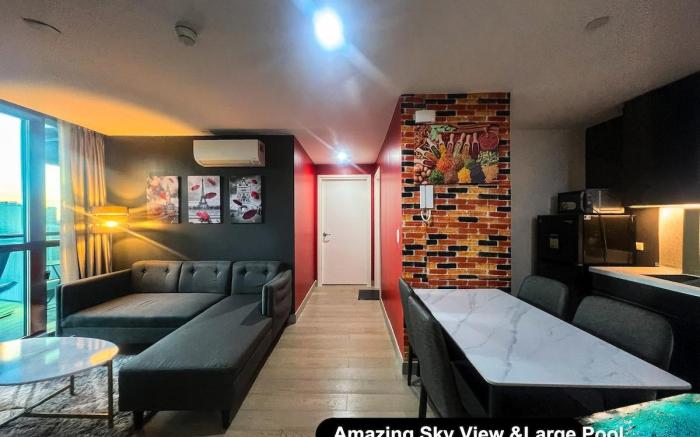 Amazing big 1BR Sky View Century Spire Makati 3907