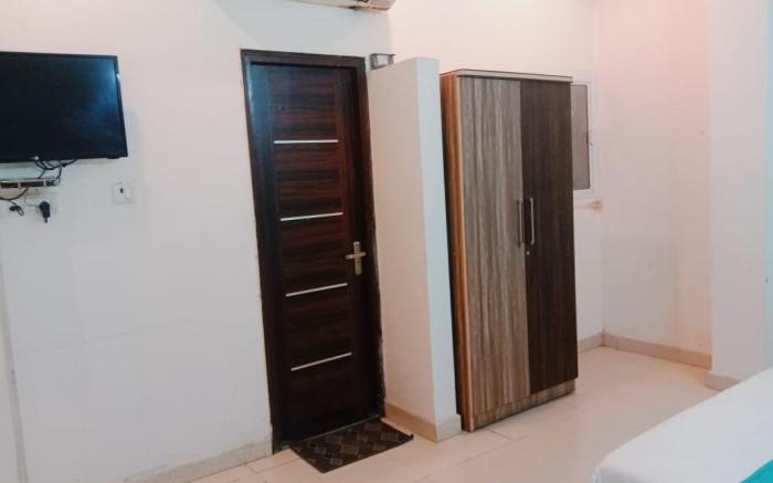 Virasat Gateway Hotel