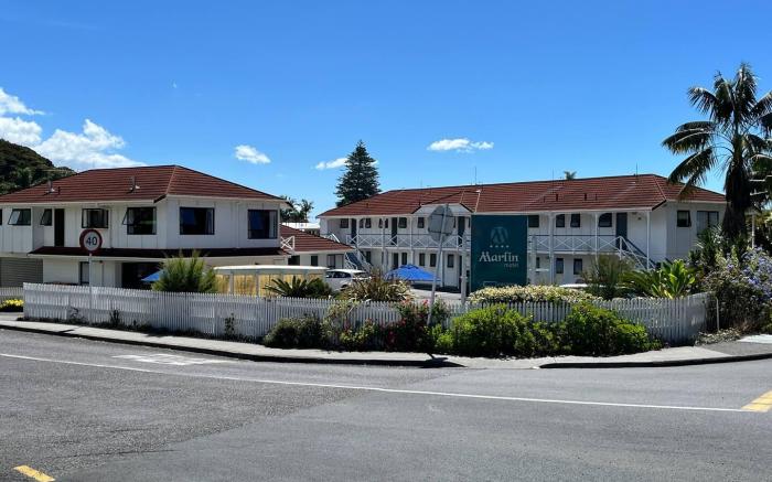 Marlin Court Motel 