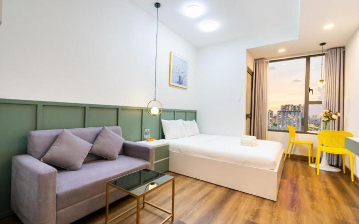 YO's Homes Rivergate Apartment Near District 1