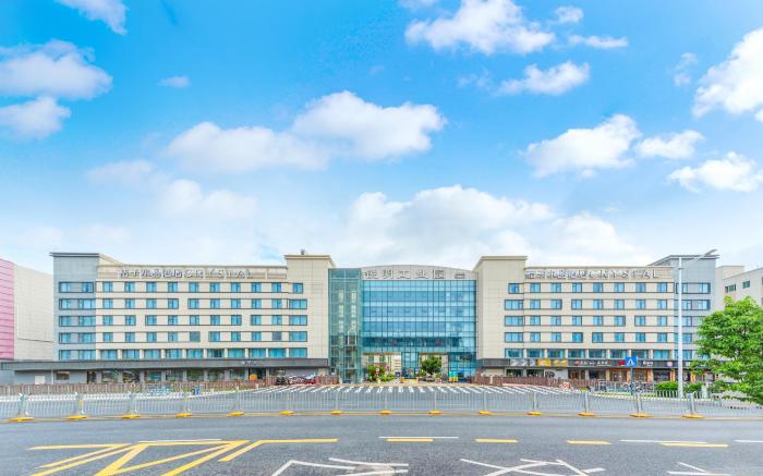 Crystal Orange Shenzhen Bao'an International Convention and Exhibition Center Hotel