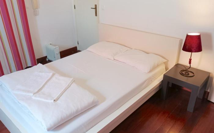 3 BEDROOM APARTMENT WITH TRRACE CENTRAL LISBON