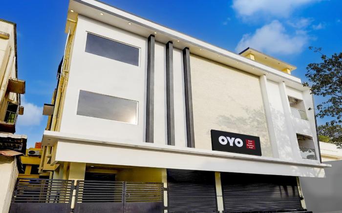 Hotel O Eswar Residency Avadi