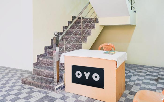 Hotel O Eswar Residency Avadi