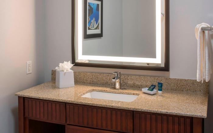 Four Points by Sheraton Houston Hobby Airport