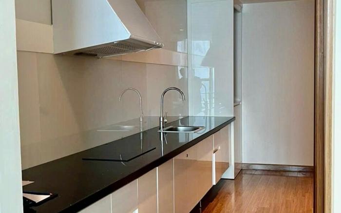 Sunrise Sea view apartment/Center/2 beds/Starcity