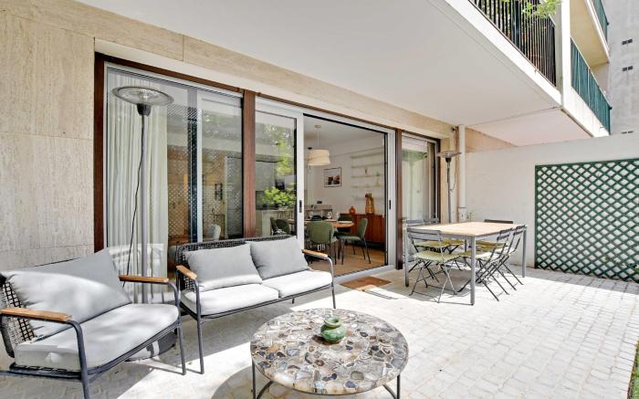 Passy / Eiffel Tower - Amazing 2BR with garden 