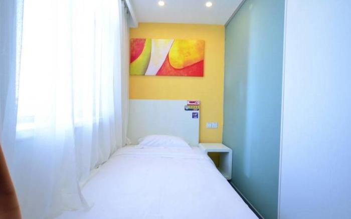 Shell Beijing Daxing District Jiugong Hongxing Street Hotel