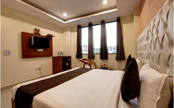 Laxmi Hotel