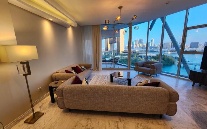Penthouse Paradise | Iconic Four Seasons View