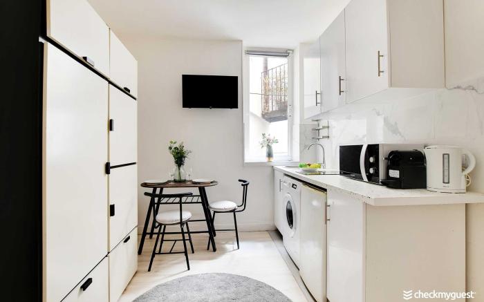 Studio in the heart of the Marais