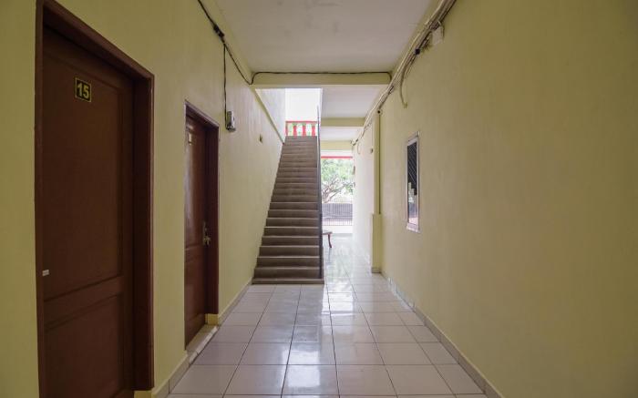 RedDoorz near Politeknik Negeri Medan