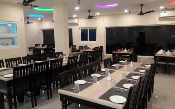 Hotel Ragavendra