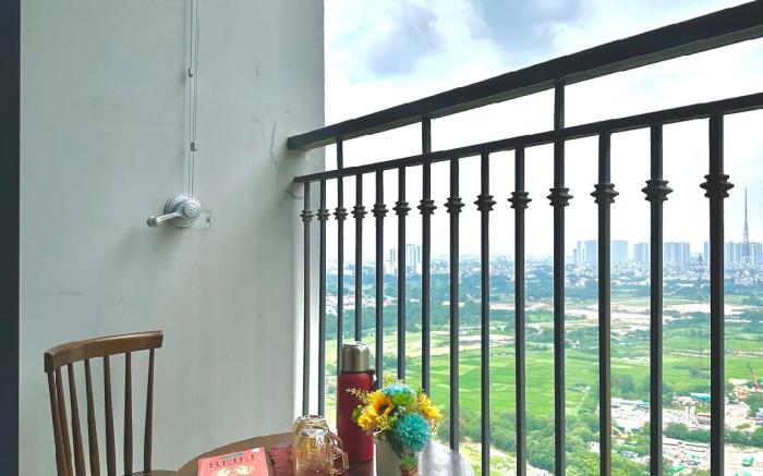 Gần Marriott Hotel, Grand Plaza