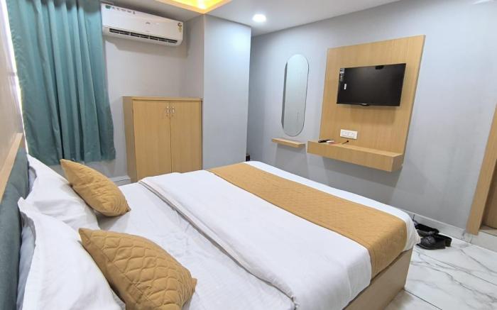 Hotel The Legend,Ahmedabad
