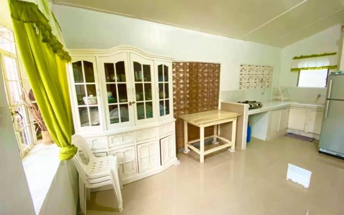 Tamari's Rest House