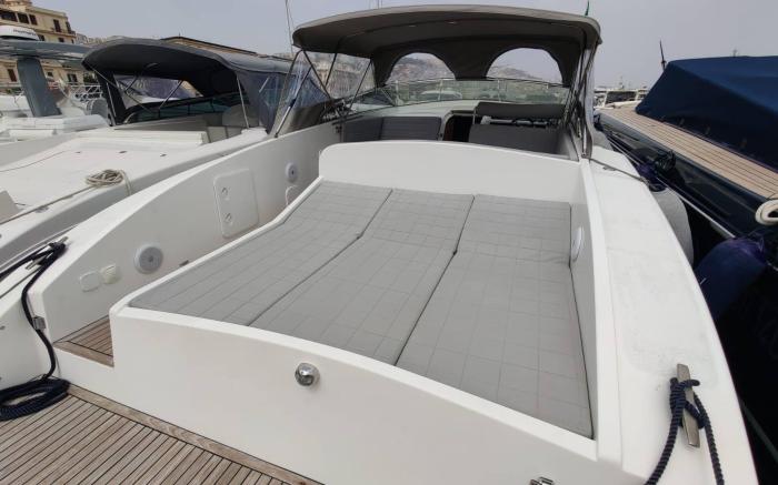 Fall in Love with the Amalfi Coast Charming Boat Rental in Naples
