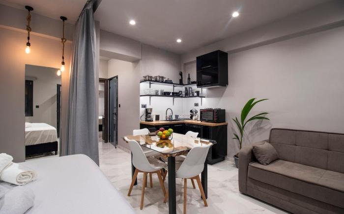 Melina's Urban Luxury Apt in Chania centre