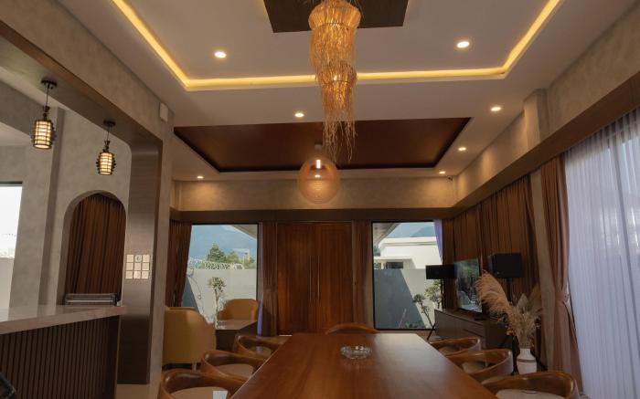 Odetta Villa Puncak - Kolam Renang Private