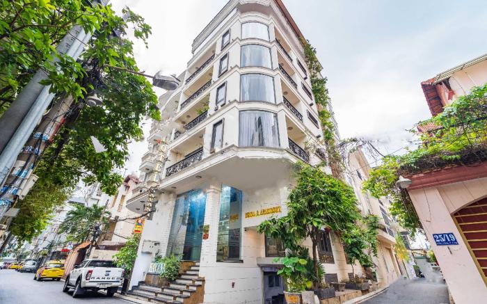 Dancentre Airport Stays - Havana Hotel