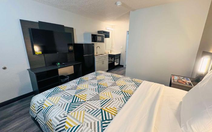 Studio 6 Southgate, MI - Detroit