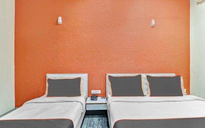 UTSAV GALAXY BANQUET AND ROOMS 