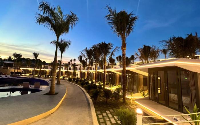 Olee SeaView Resort