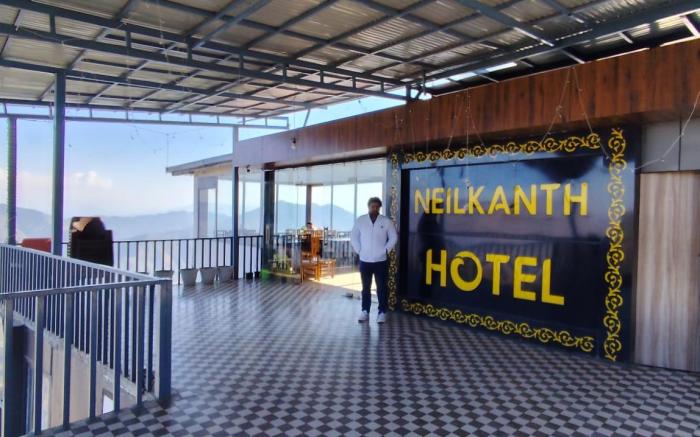 Neilkanth hotel dhanaulti 