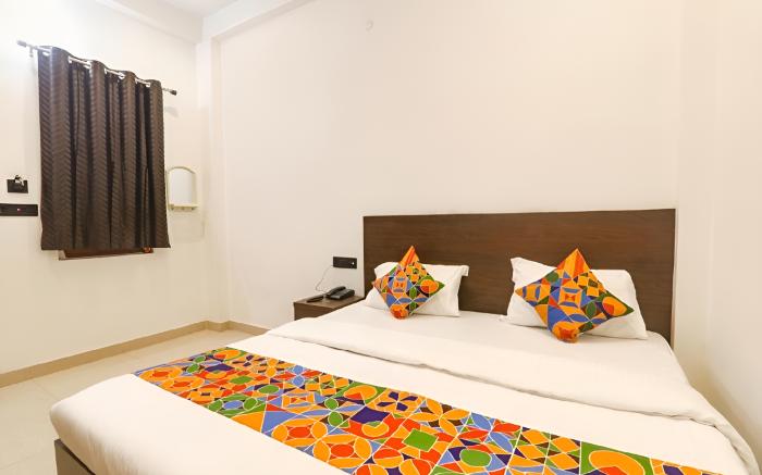 Hridayam Madhuram Hotel