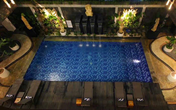 Nadi Hotel Legian