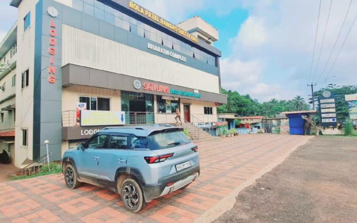 Sathyam Lodging and Boarding
