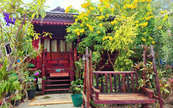 Buntham And Chwee Resort