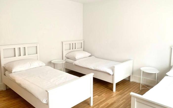 Beautiful 2BDR in City Center