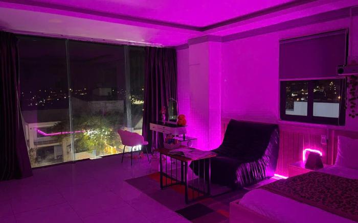IRIS HOME CINEMA