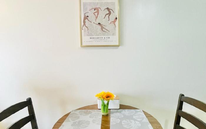 * *37 Elegant & Cozy