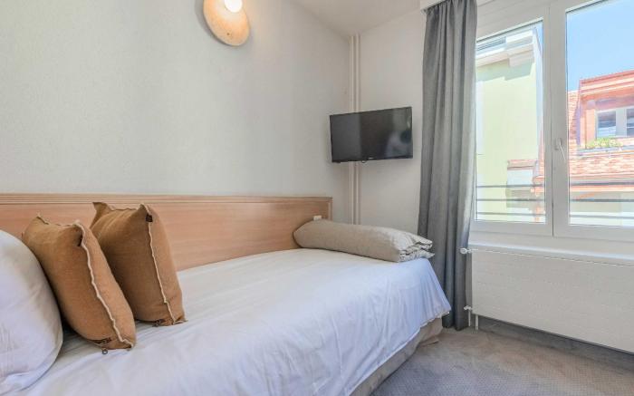 Modern Apartment - AC 1BR/4P - Genève