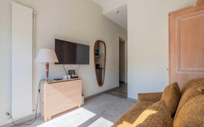 Modern Apartment - AC- 1BR-2P- Geneva 