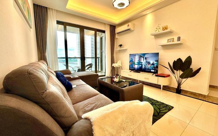 R&F (Phase 2) 2BR Sea & Bridge View Retreat