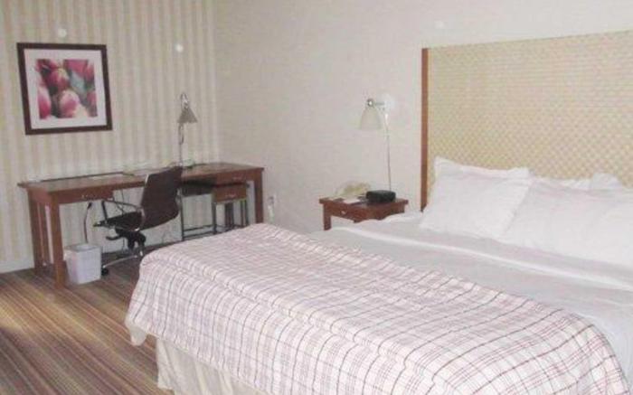 Hawthorn Extended Stay by Wyndham Chambersburg