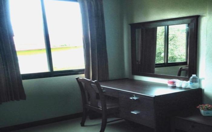 Pra-Ae Lanta Apartment