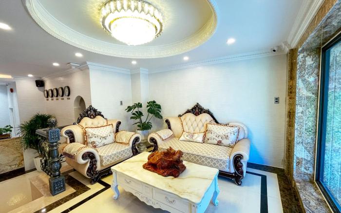 Nature Hotel - Le Dai Hanh