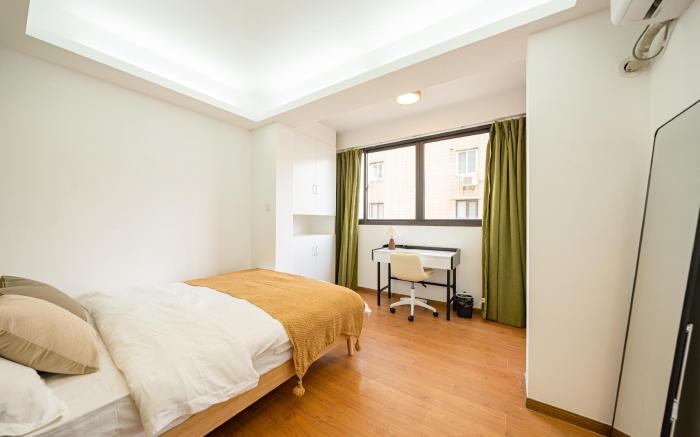 CityHome-4BRs,2Baths, Nanjing Road, Jing'An Temple